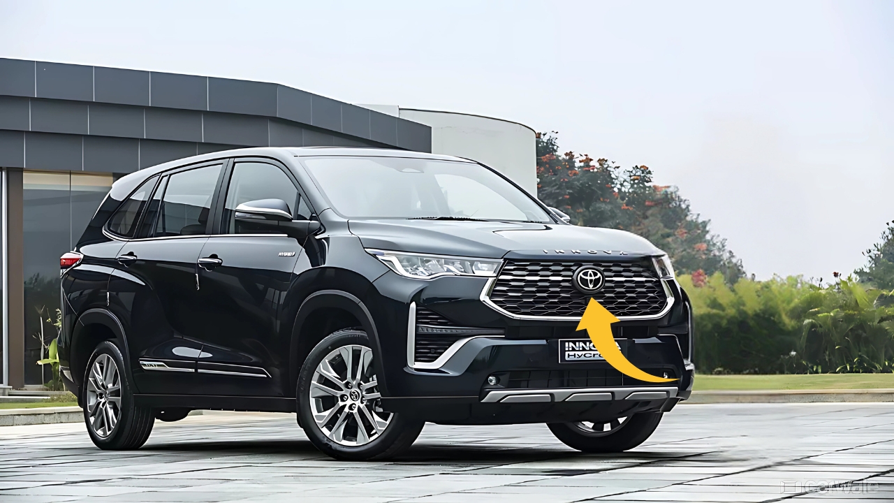 Toyota Innova Hycross